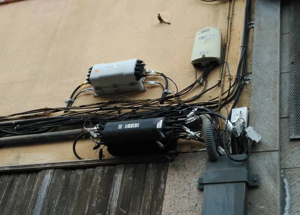 TPM Implementation technician configuring new telecommunications hardware